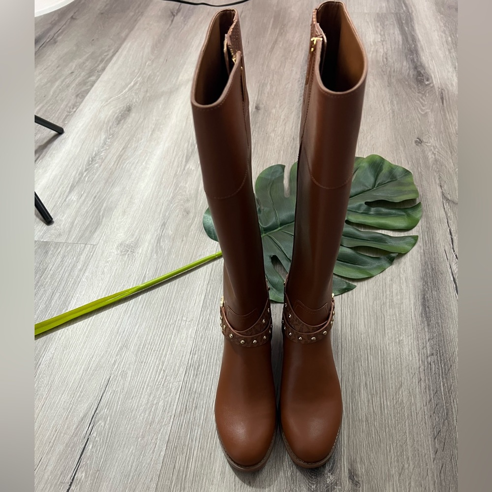 Michael Kors Kincaid Faux Leather Riding Boot✨Brand new ✨ - Picture 5 of 6
